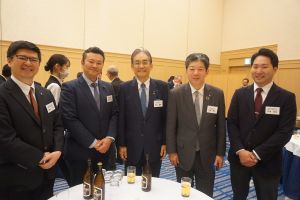 堀内局長・佐々木道議・堰八会長・井原副会長・伊東主任